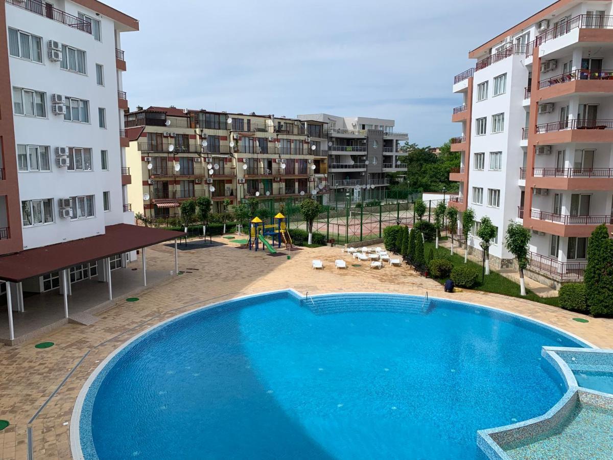 Riviera Fort Beach Apartments By Kalina Resort, رافدا المظهر الخارجي الصورة