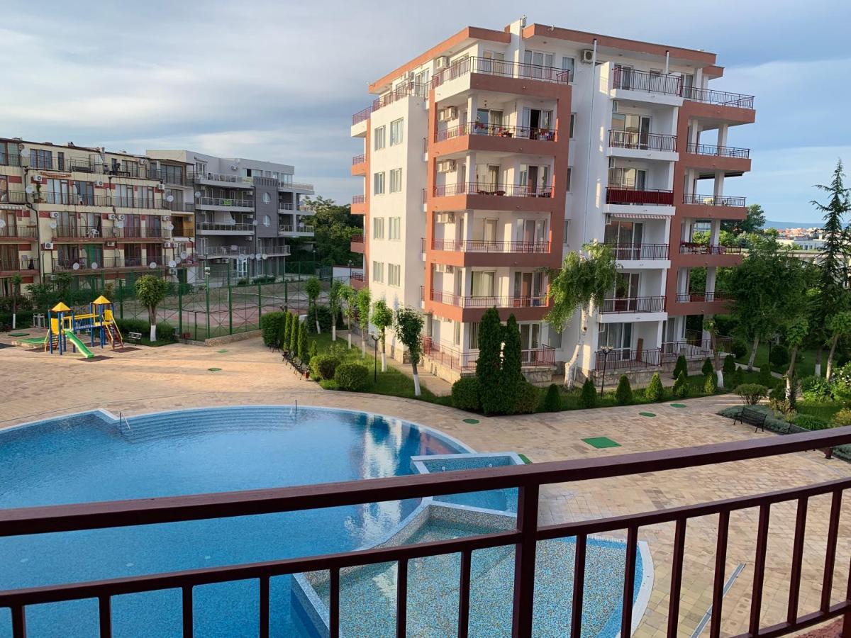 Riviera Fort Beach Apartments By Kalina Resort, رافدا المظهر الخارجي الصورة